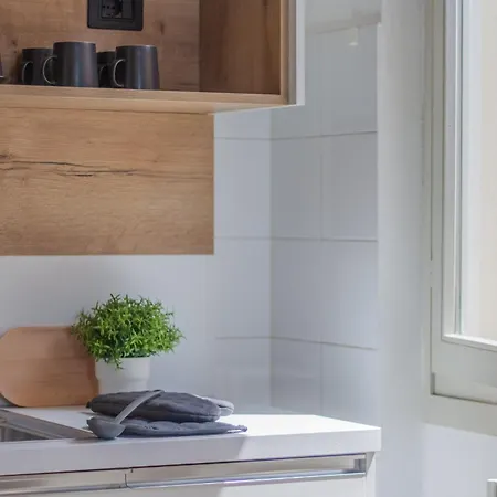 Lakeside Διαμέρισμα *