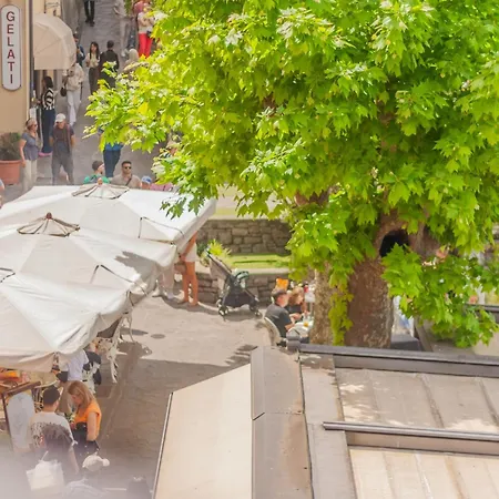 Lakeside * Βαρένα